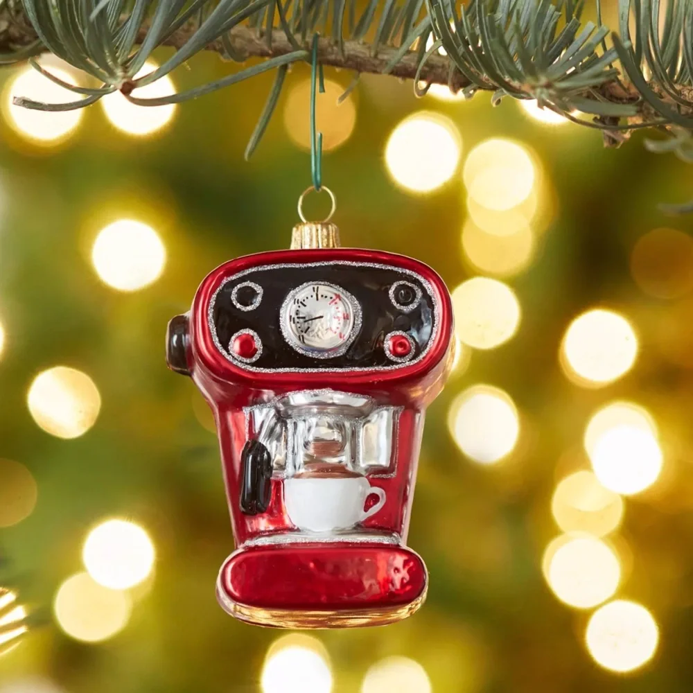 Sur la table espresso machine ornament